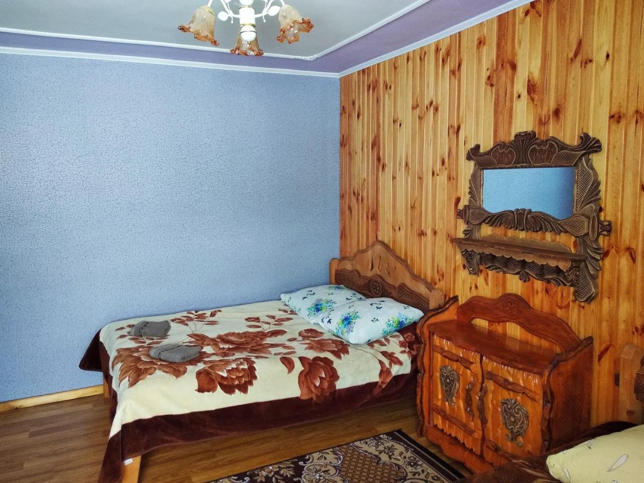 "Різьбярська Садиба" Slavske Exterior foto