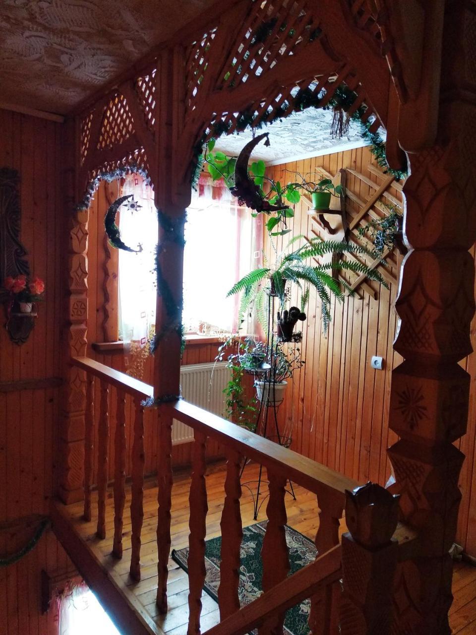 "Різьбярська Садиба" Slavske Exterior foto