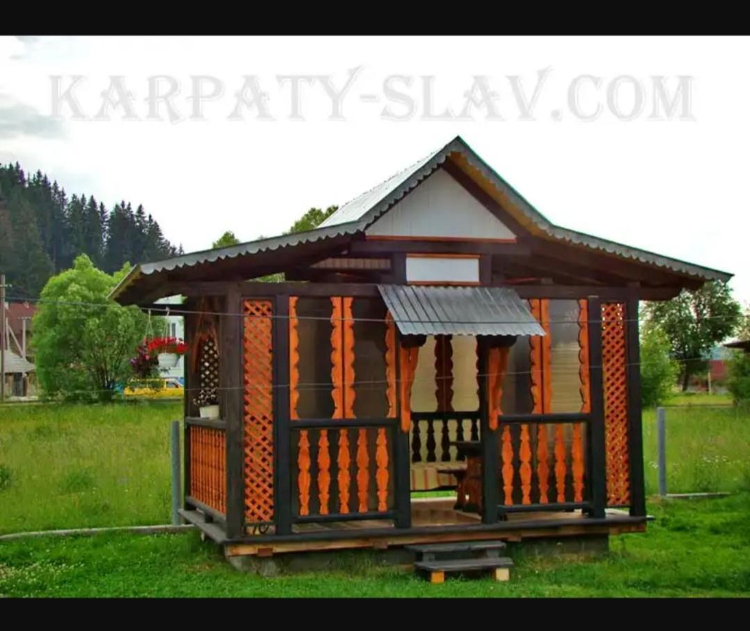 "Різьбярська Садиба" Slavske Exterior foto
