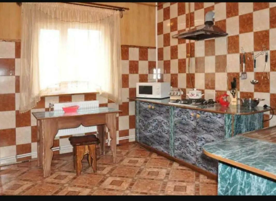 "Різьбярська Садиба" Slavske Exterior foto